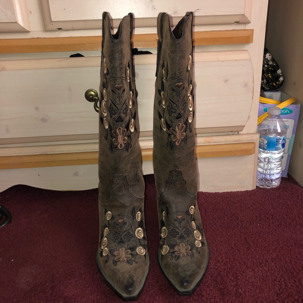 Roper Boots
